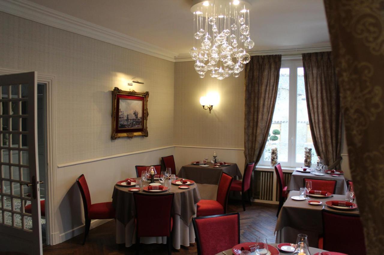 Logis Hotel La Breche - Restaurant Berthelot 엉부와스 외부 사진