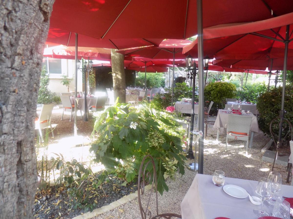 Logis Hotel La Breche - Restaurant Berthelot 엉부와스 외부 사진