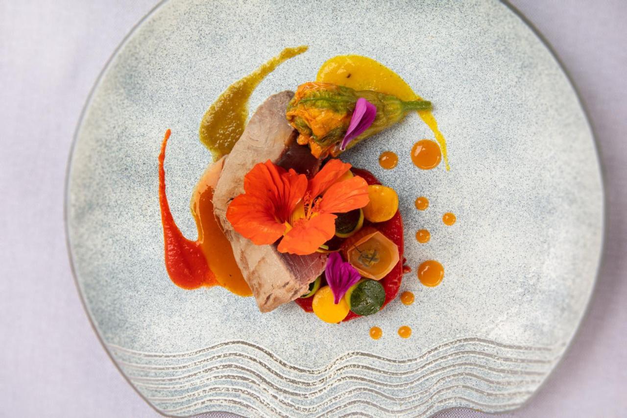 Logis Hotel La Breche - Restaurant Berthelot 엉부와스 외부 사진