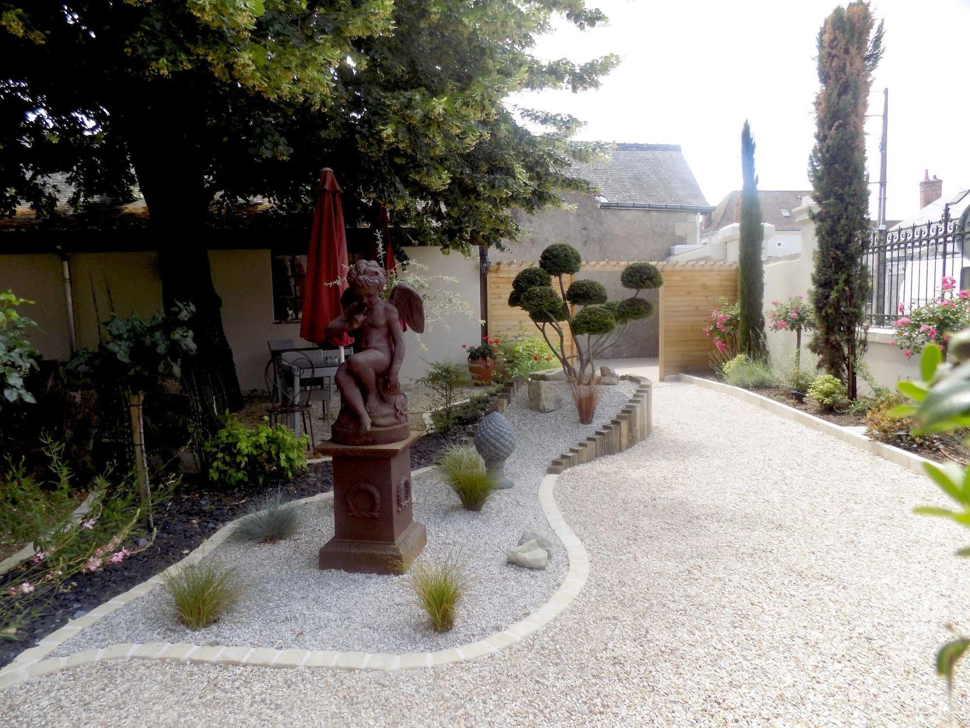 Logis Hotel La Breche - Restaurant Berthelot 엉부와스 외부 사진